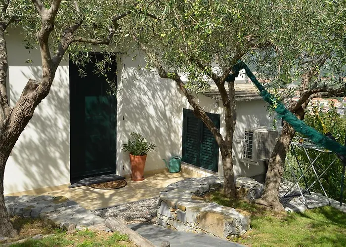 Agri Bed - L'affittacamere In Collina - Guest On The Hill * Lavagna